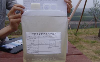 경인아라뱃길 수질조사를 위한 시료채취
